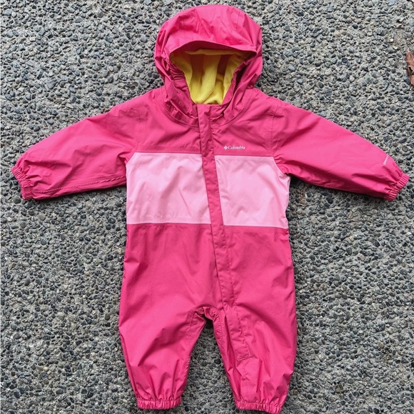 Columbia Other - modern Columbia winter suit , like new, 6-12 months